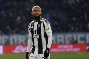 5150萬純虧！道格拉斯-路易斯與尤文撕破臉 27場0球0助&身價腰斬