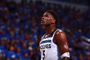 霍里答首發(fā)&替補(bǔ)&裁掉問(wèn)題：首發(fā)華子、替補(bǔ)班凱羅、裁掉CC