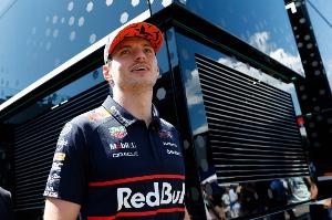 維斯塔潘：我們落后邁凱倫將近半秒，什么樣的調(diào)教都救不了我們