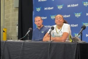 僅打13分鐘 飛翼主帥談李月汝今日時間少：基于對位情況做了調(diào)整