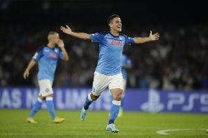 記者：羅馬有意那不勒斯前鋒拉斯帕多里，主帥加斯佩里尼很看好他