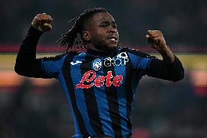 米體：國(guó)際米蘭正全力追逐盧克曼，報(bào)價(jià)將上調(diào)至4300萬歐元