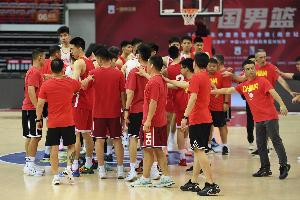 媒體人：中國男籃要是帶著這樣的狀態(tài)打亞洲杯 前景真是不太樂觀