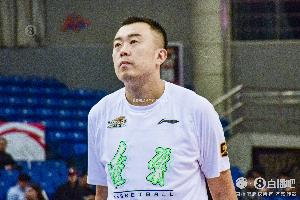 媒體人：韓德君、任駿飛打完全運會 臨近CBA開賽再官宣退役