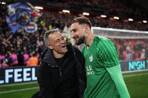 佐夫質(zhì)疑恩里克：多納魯馬靠撲救就能贏球，門將腳法能有多大影響