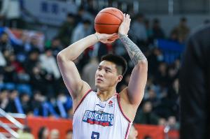 曾繁日：特別感謝同曦讓我成為不受限制的自由球員