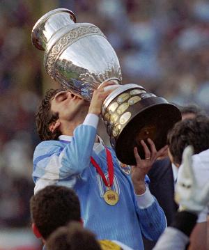 弗朗西斯科利：馬斯坦托諾剛滿18歲，但他就像一個經驗豐富的老將