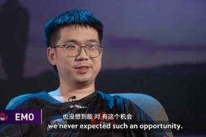 YB.Emo賽前采訪：我要用我的無敵紫貓刮痧一刀刀把人砍死
