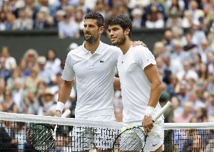 真打不過！德約科維奇本賽季大滿貫半決賽面對阿卡&辛納一盤未贏