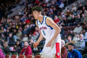 媒體人：崔永熙在復(fù)出之初應(yīng)該謹(jǐn)慎些 防止膝關(guān)節(jié)過(guò)度扭曲或翻轉(zhuǎn)