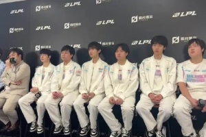 BigWei教練：我覺(jué)得今天的問(wèn)題有點(diǎn)尖銳 第一把BP是我們訓(xùn)練多的