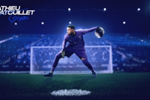 官方：利雅得新月簽下里昂門將馬修-帕圖耶，簽約2年