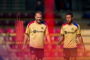 世體：蒂亞戈還沒在巴薩正式開始工作，在與俱樂部敲定合同細(xì)節(jié)