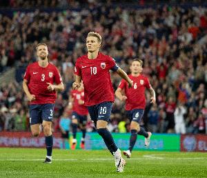 厄德高：比賽中我們非常專注，沒有人因為要更多凈勝球而倍感壓力