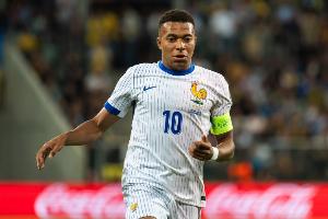 姆巴佩是21世紀(jì)以來(lái)，第二個(gè)在27歲前為國(guó)家隊(duì)打入52球的歐洲球員