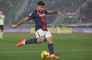 羅馬諾：盡管新月有正式接觸，但博洛尼亞從未想過(guò)放卡斯特羅