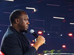 9秒58！博爾特：萊爾斯破紀(jì)錄？和加特林一樣只是空話，我不擔(dān)心