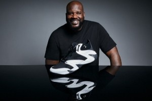 真有創(chuàng)意！奧尼爾推出本人球鞋外觀的軟糖 此前還推出笑臉造型