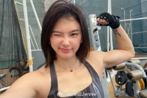 吳艷妮社媒曬訓(xùn)練照：國家隊(duì)集訓(xùn)的時(shí)光，辛苦但美好