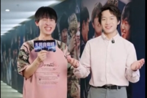 Ming采訪JDG教練Clearlove：復(fù)刻一下經(jīng)典小熊攤手