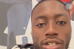 霍洛威給吳艷妮加油：期待你的表現(xiàn)，我知道你會拿到全國紀(jì)錄的