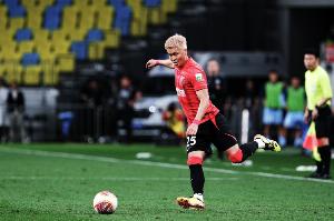 咋回事？買提江社媒：星輝經(jīng)紀(jì)人欠薪問(wèn)題，不會(huì)影響我職業(yè)的態(tài)度