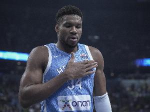 字母哥：經(jīng)過(guò)16年的努力我們終于獲得了成功 現(xiàn)在大家如釋重負(fù)