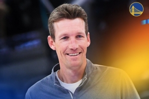 真摯的祝福！勇士官方祝球隊總經(jīng)理鄧?yán)S45歲生日快樂！