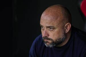 西班牙人主帥：米拉犯了錯(cuò)誤，我們應(yīng)該保持冷靜并讓裁判安心工作