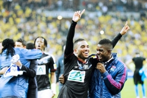 里昂致敬烏姆蒂蒂：從青訓(xùn)營到世界杯冠軍，你讓我們驕傲！