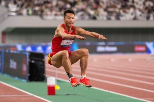 祝賀！粟文、朱亞明晉級(jí)世錦賽男子三級(jí)跳遠(yuǎn)決賽