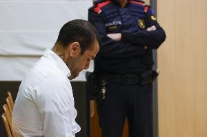 世體：墨西哥美洲獅與阿爾維斯解約有效，球員需支付賠償金