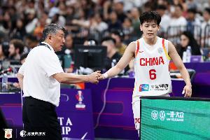 媒體人：中國(guó)女籃沒穩(wěn)健核心后衛(wèi) 教練組盼楊舒予轉(zhuǎn)型成持球大核