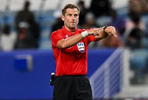 北青：足協(xié)邀請(qǐng)外籍裁判執(zhí)法，幫助中超球隊(duì)熟悉亞冠吹罰尺度