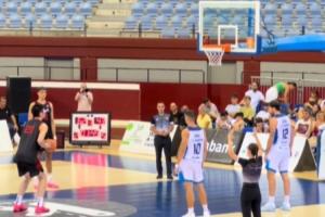 逐漸贏得教練信任？西乙季前賽末戰(zhàn) 余嘉豪拿下16分8板&罰球9中9