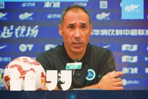 穆尼奧斯：在進攻三區(qū)的效率上還有待提高 輸?shù)舯荣惖呢?zé)任在自身