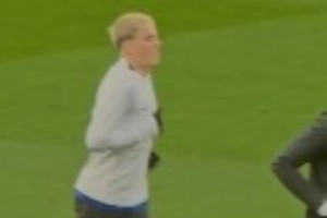 不留情面！加納喬賽前熱身，遭曼聯(lián)主場球迷狂噓