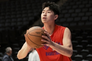 崔永熙：我適合快節(jié)奏體系 希望通過多樣化的技術和防守幫助球隊