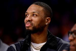 利拉德：作為客隊球員來開拓者主場時 我找不著客隊更衣室