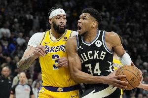 字母哥：我最喜歡華子&小卡&濃眉 他們能攻能防還很拼