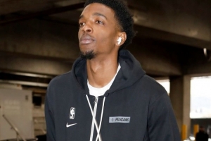 赫伯特-瓊斯表示不在意穿著！哈特喊話：別老土 穿迪奧戴閃的！