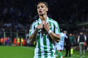 貝蒂斯總監(jiān)：百分百相信安東尼是隊(duì)史最佳引援，曼聯(lián)做了巨大讓步