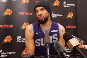 狄龍：我一被交易就立刻聯(lián)系了布克 當(dāng)初防守他可是巨大挑戰(zhàn)