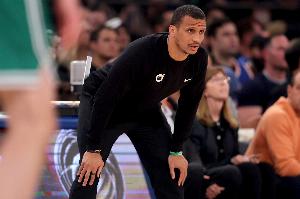 懷特：馬祖拉訓(xùn)練中會(huì)罰贏的人跑圈 這叫做“贏了也不能松懈”