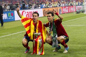 球盲過濾器？布斯克茨身高1米9腳下有活，如何評(píng)價(jià)他的職業(yè)生涯？