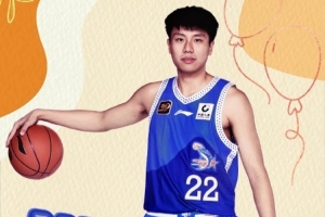 訓(xùn)練態(tài)度受到教練組的肯定！祝鄭曉鋼24歲生日快樂(lè)！