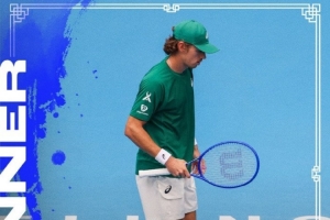 中網(wǎng)男單第二輪：3號(hào)種子德米納爾2-1戰(zhàn)勝林德克內(nèi)西，晉級(jí)八強(qiáng)