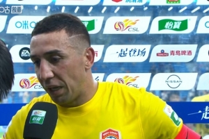 戴維森：很遺憾倒鉤球沒有打進(jìn) 賽前知道這場(chǎng)比賽不會(huì)簡(jiǎn)單