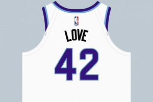與森林狼&熱火時(shí)期同號(hào)！號(hào)碼專家：樂福新賽季身披爵士42號(hào)戰(zhàn)袍