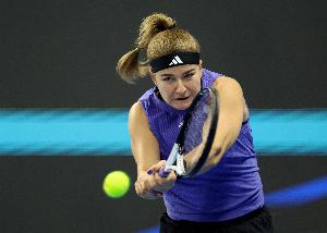 中網(wǎng)女單第三輪：巴多薩首盤因傷退賽，穆霍娃晉級(jí)16強(qiáng)